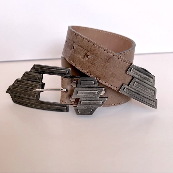 Streets Ahead Leather Belt - Picture 3 of 8
